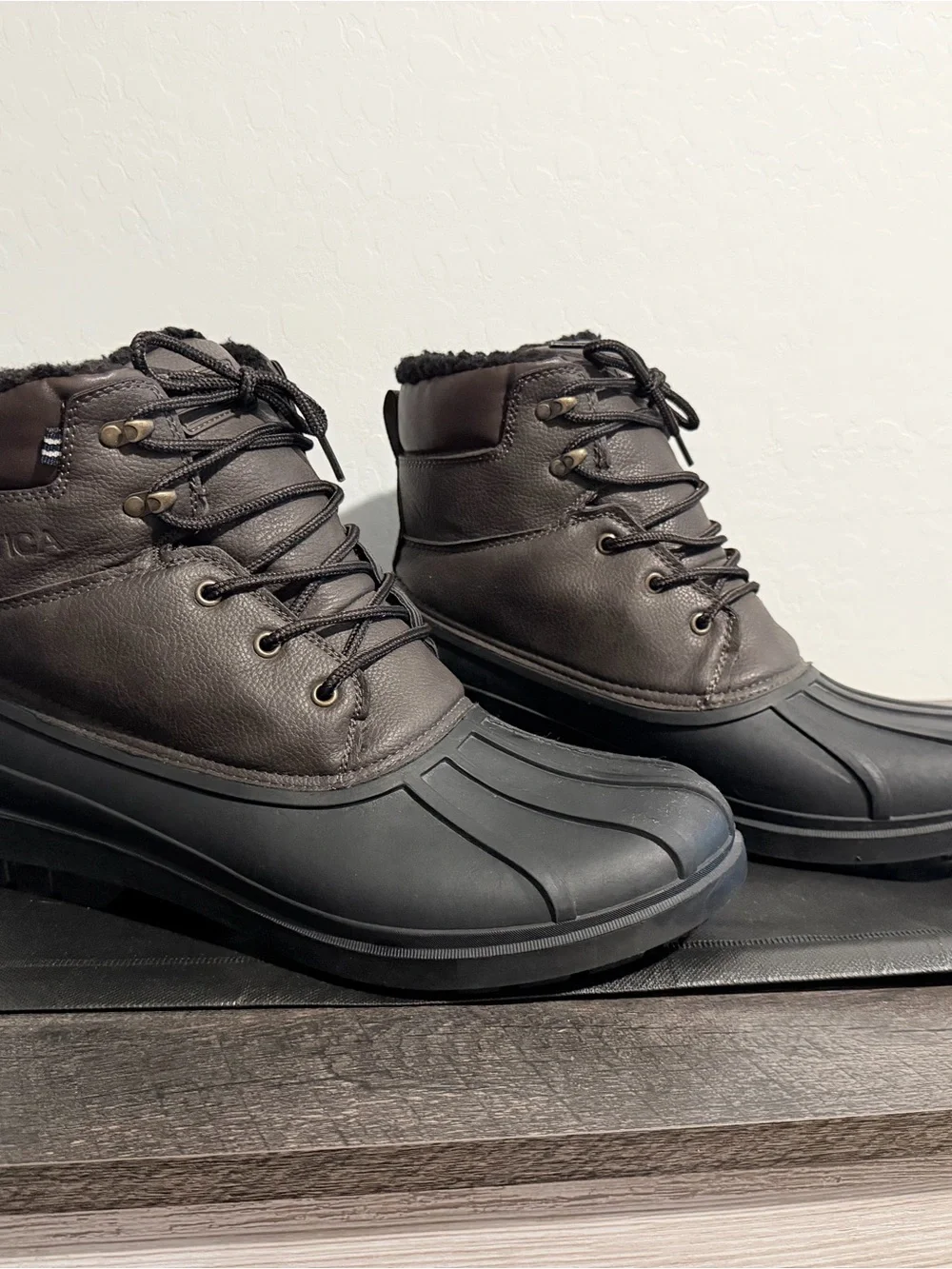 Nautica Men's Black Lace-Up Duck Boots